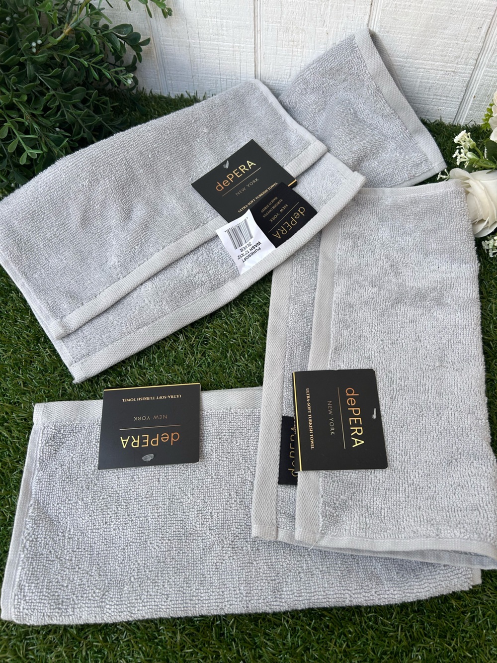 De pera 4 = Hand Towel - pure soft wash 12”x12” silver New
